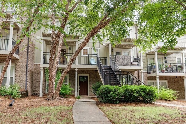 Building Photo - 490 Barnett Shoals Rd Rental