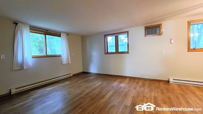 Photo - 309 N Park St