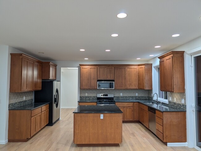 Photo - 19031 Waxen Rd