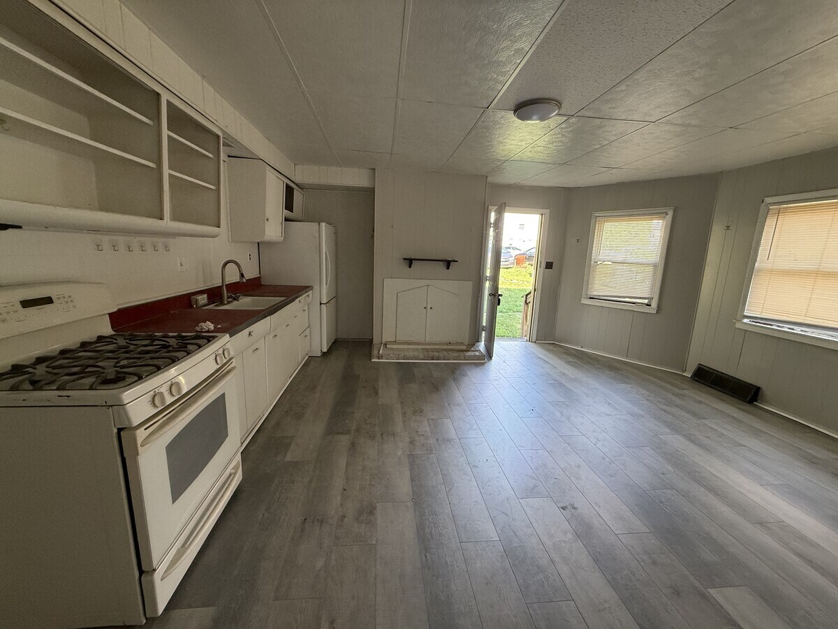 Photo - 1421 2nd Ave