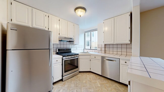 Photo - 1860 Jackson St Unit 103