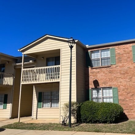 Old Town Square Apartments - Old Town Square Apartments