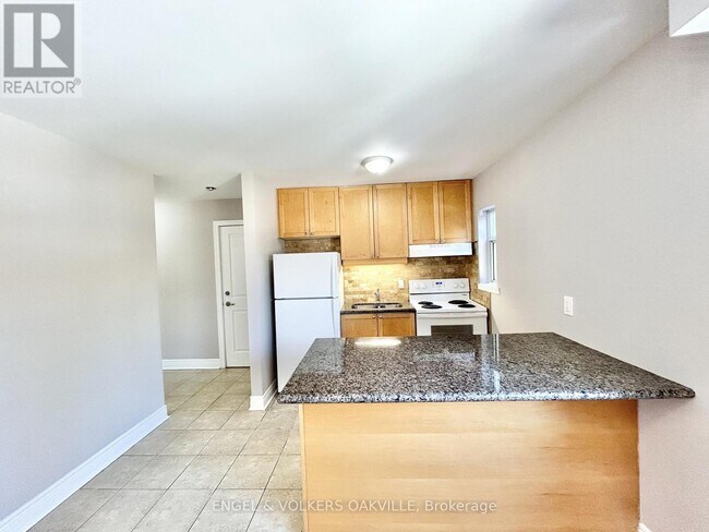 Photo - 9 Thirty Third St Unité 211