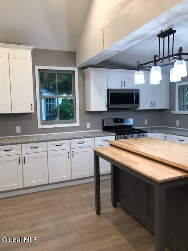 Photo - 122 N Ferry St Unidad 1st FL