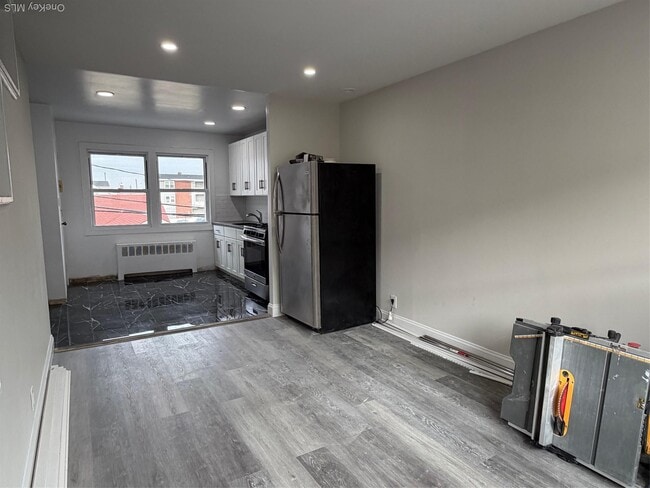 Photo - 830 E Broadway Unit 208