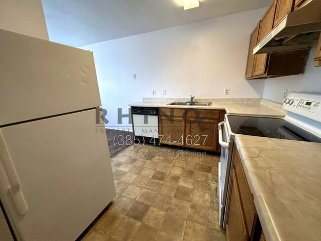 Building Photo - 4866 W 4780 S Unit 11