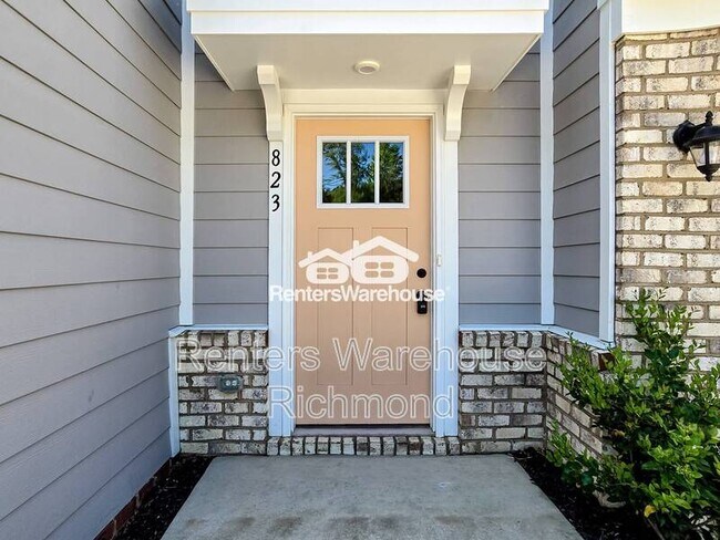 Photo - 823 Taylor Grn Wy