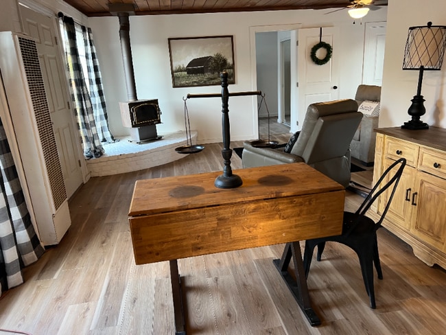 Photo - 33574 Washington Dr