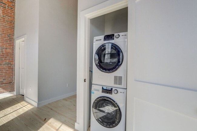 Photo - 45 Wingate St Unit 403