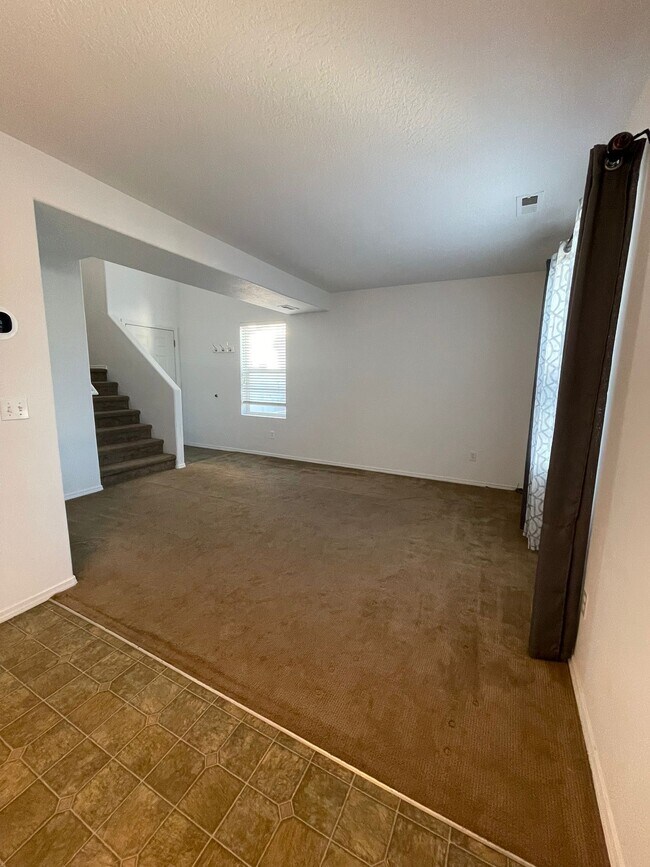 Photo - 120 Shamrock Ln House