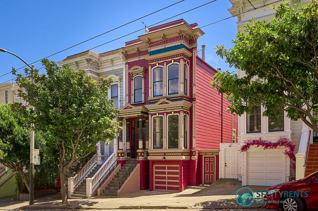 Lower Haight: Single Family Home with Yard... - Lower Haight: Single Family Home with Yard...