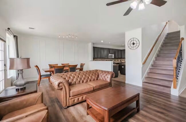 Photo - 18607 Shavano Ct