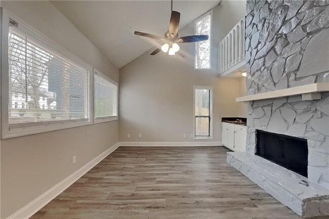 Photo - 320 Parsons Branch