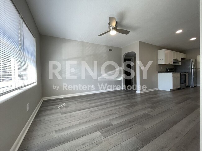 Photo - 310 S Arcturas Ave