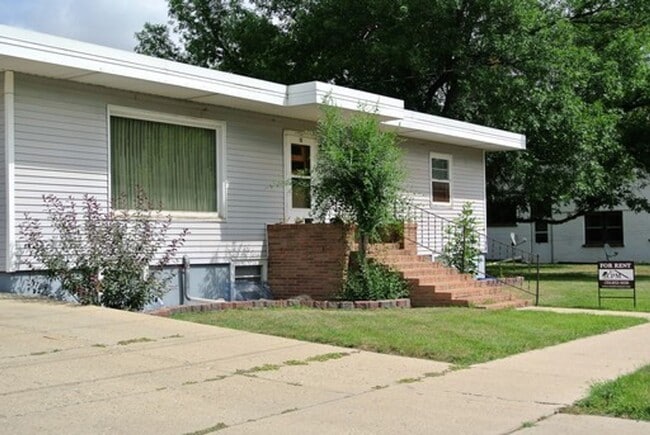 #12 University West - #12 University West Unidad Apartment A