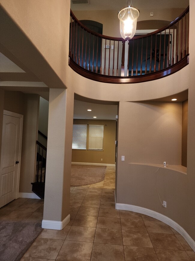 Photo - 1385 Oak Valley Dr