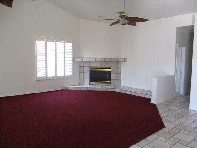 Photo - 2902 Desert Vista Dr