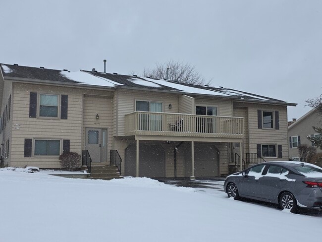 Building Photo - 10268 Parkedge Cir