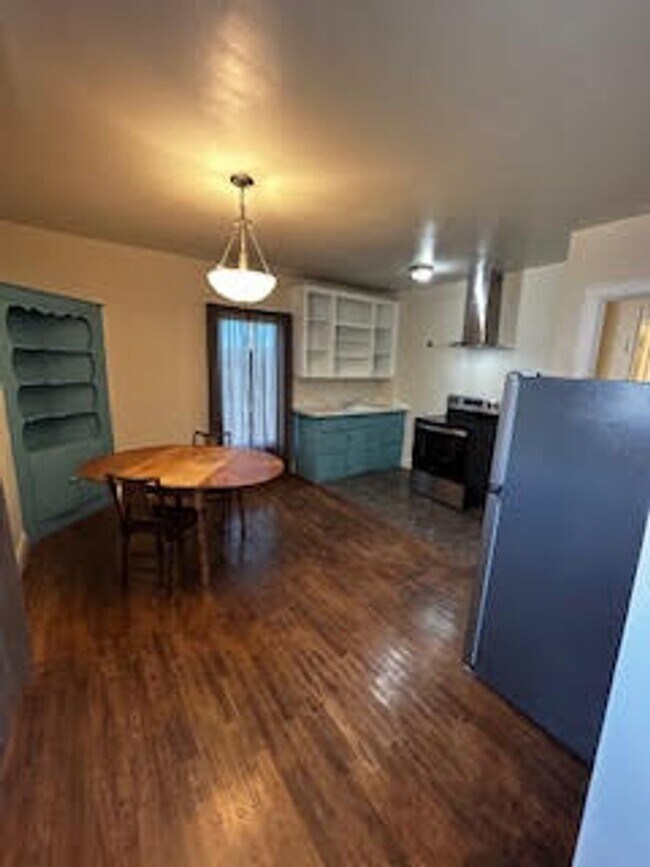 Photo - 721 Hillside St Unit 721 Hillside- 2B