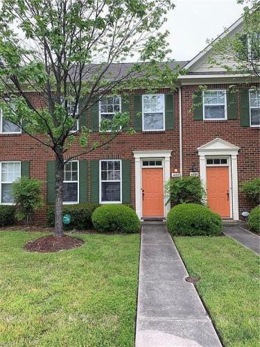 Photo - 4112 Killam Ave Townhome