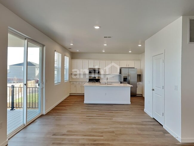 26116 E Calhoun Pl
