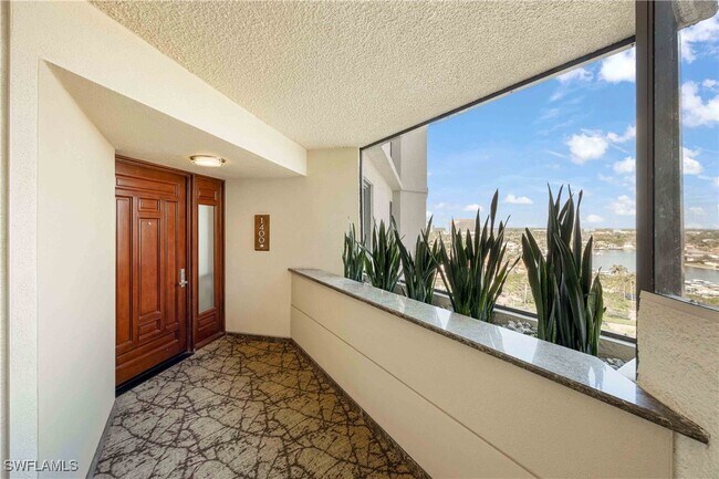 Photo - 4551 Gulf Shore Blvd N Unidad 1400