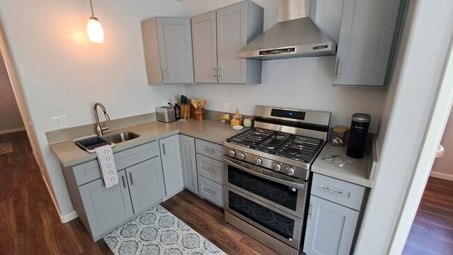 Photo - 3983 2nd Ave