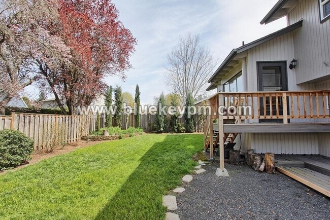 Photo - Luxury 3 Bed, 2.5 Bath Home in Beaverton with Large Yard and Bonus Room