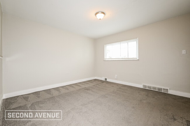 Photo - 1228 Eckert Rd