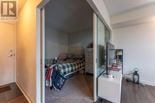 Photo - 525 Wilson Ave Unit 818