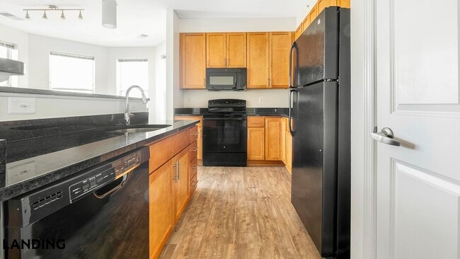 Photo - 909 Mansion Dr Unit 720-401