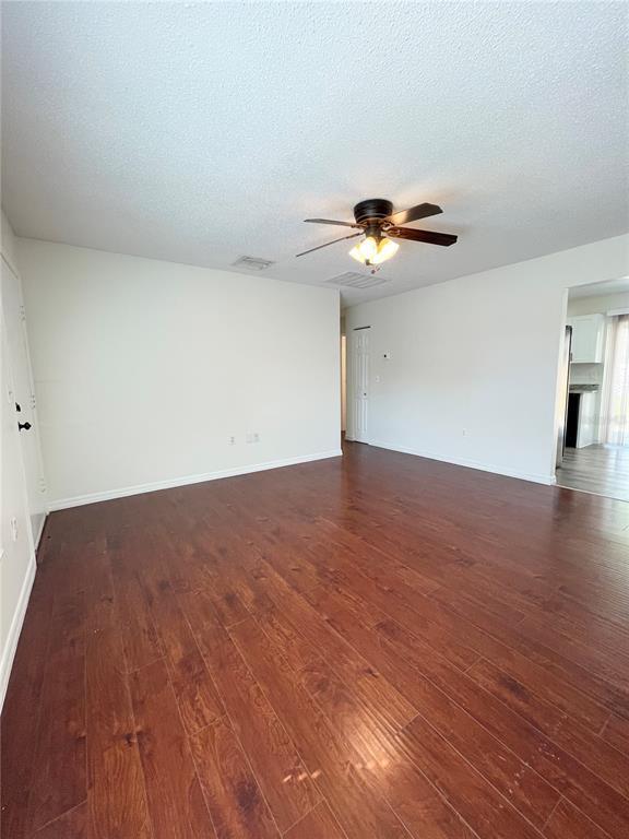 Photo - 7911 Aden Loop