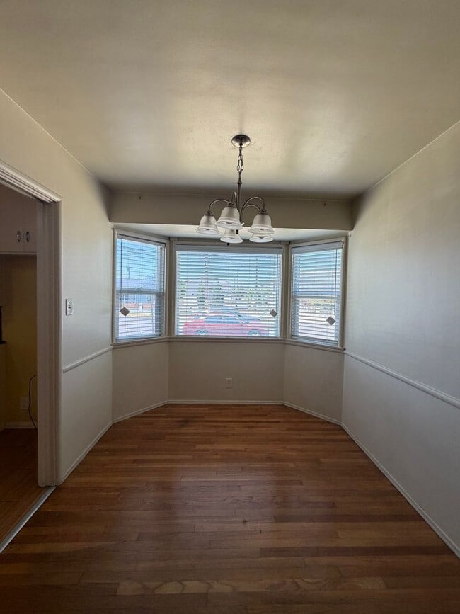 Photo - Bayon LLC Unit Budlong APT A
