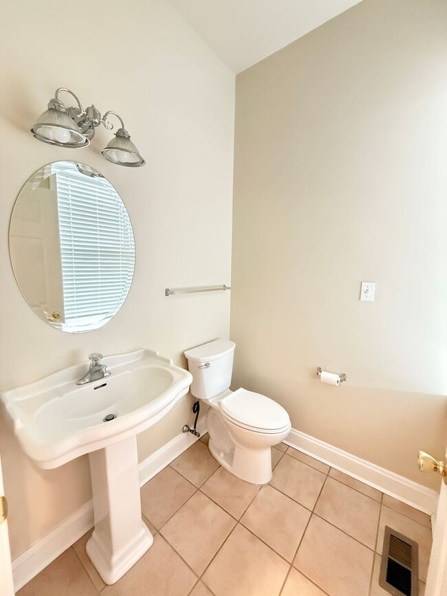 Photo - 204 S Patterson Park Ave Unit 204 S Patterson Pk Ave. Apt 3