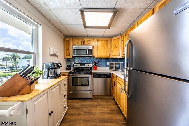 6220 Augusta Dr Unit 309