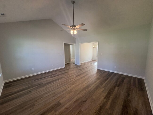 Photo - 199 Timber Circle
