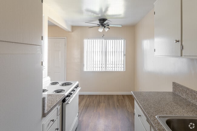 1HAB, 1BA - 650 ft²