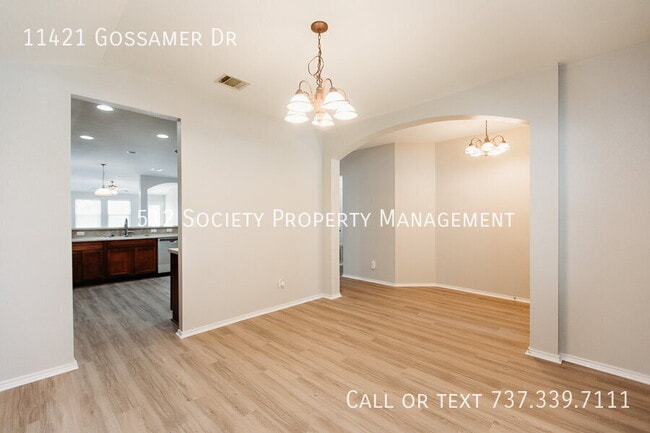 Photo - 11421 Gossamer Dr