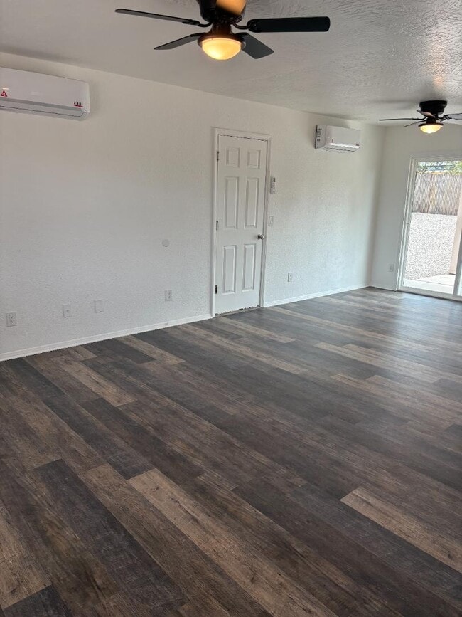 Photo - 5775 Debbie Ln