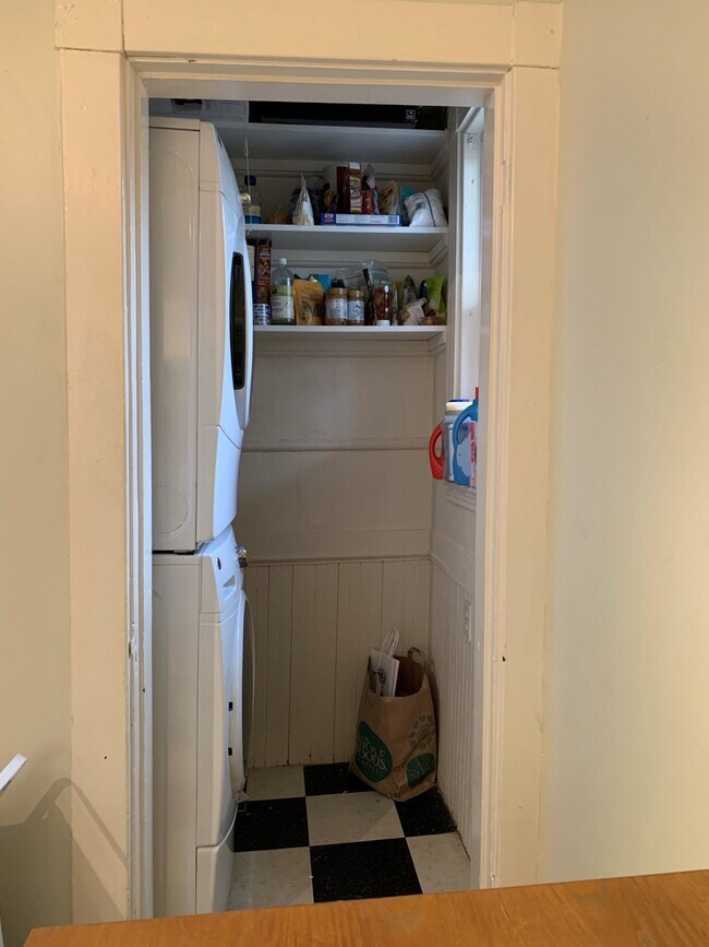 Photo - 378 Washington St