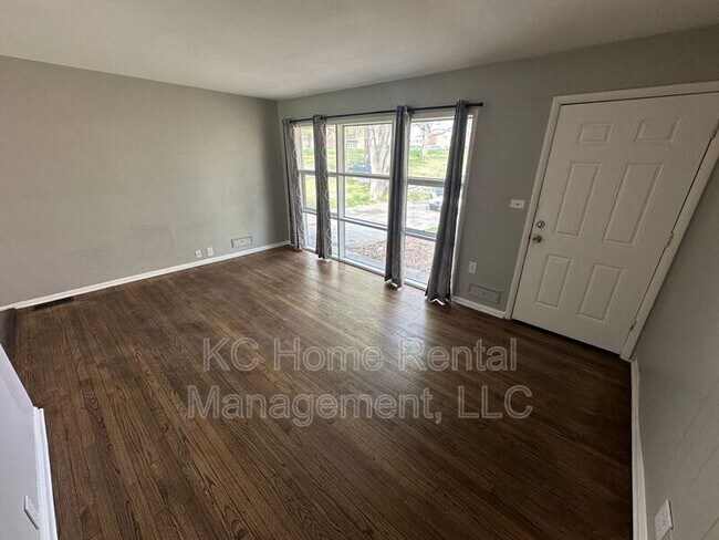 Photo - 7309 E 111th Terrace