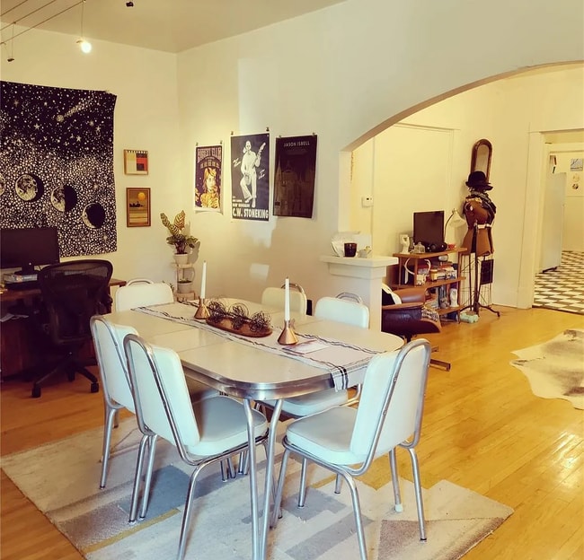 Photo - 3620 Wilmington Ave Unit 1F