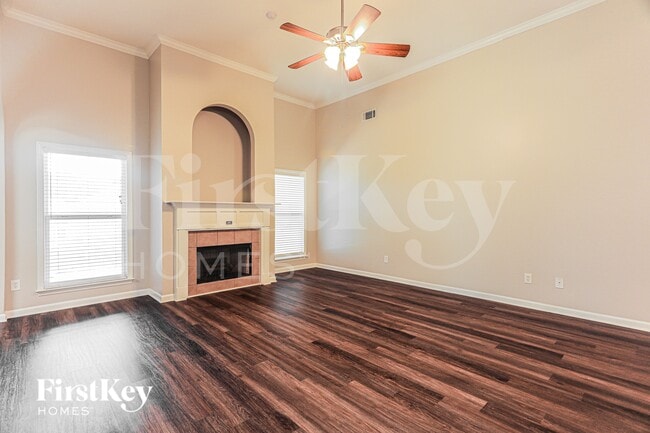 Photo - 8034 Mary Alice Way