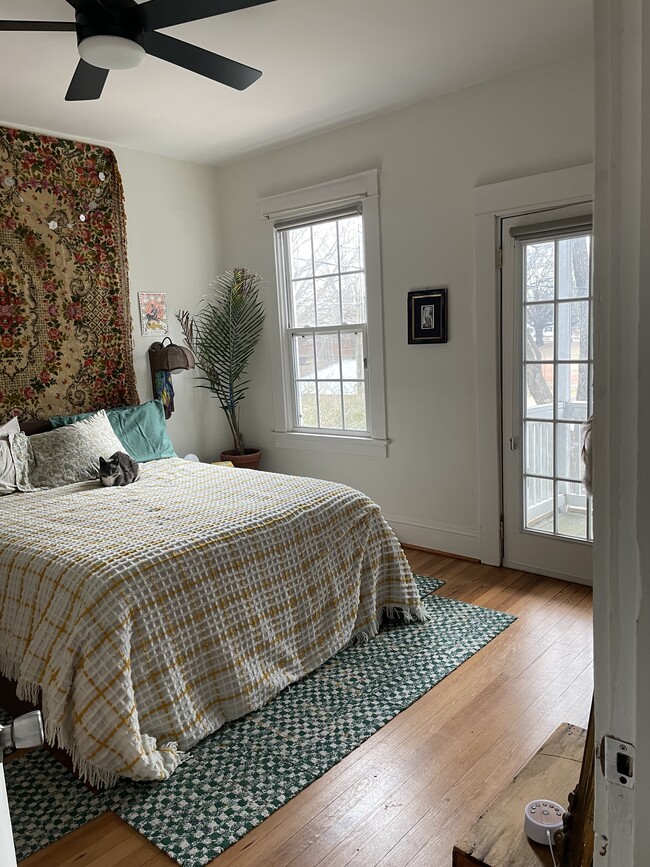 Photo - 713 N 35th St