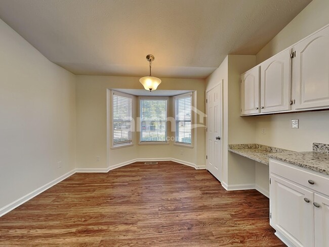 Photo - 1613 Blankenship Dr