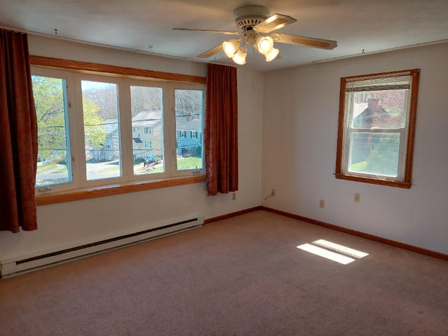 Photo - 62 Briarwood Rd Unit 3