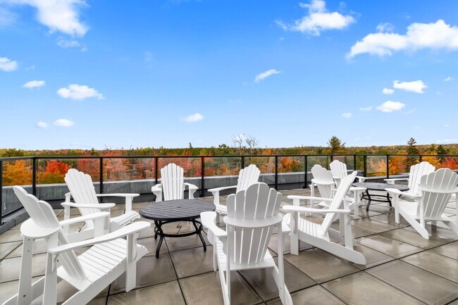 La terrasse sur le toit - The Jeffery at Dobson Landing