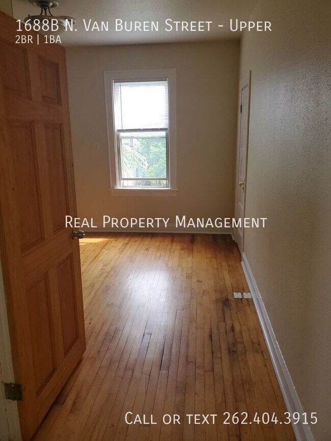 Photo - 1688B N. Van Buren Street-Upper Unidad Upper