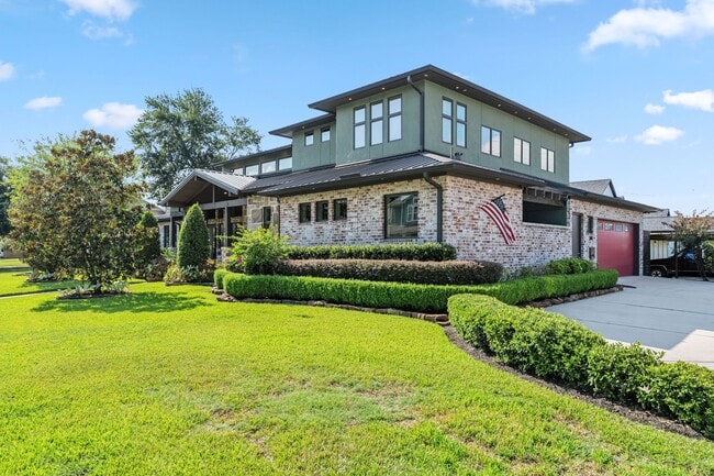 Photo - 3610 Oak Forest Dr