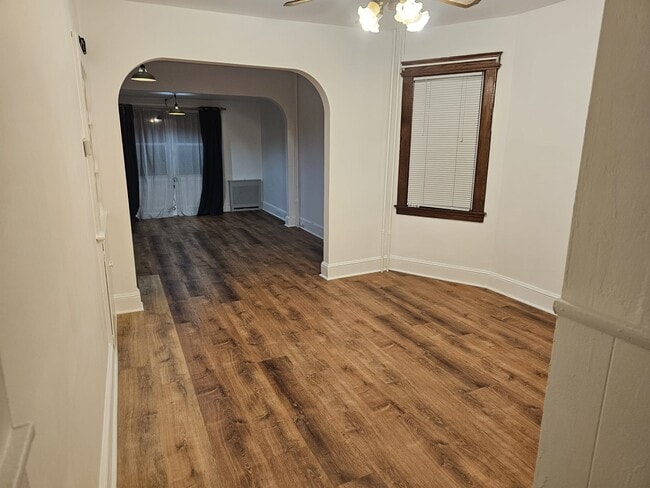 Photo - 176 Dubois Ave